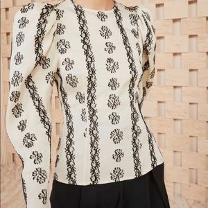 NWT Ulla Johnson Black and Cream Layla Top 10